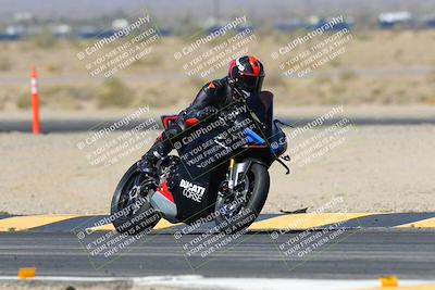 media/Mar-24-2025-Moto Forza (Mon) [[57ce5c5cff]]/3-Beginner Group/Session 2 (Turn 11)/